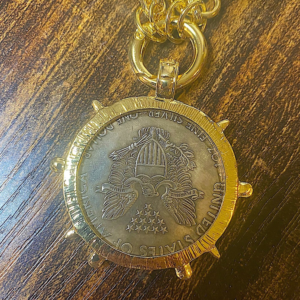 Gold Walking Liberty Coin Statement Necklace Large Chunky 1900 Liberty Coin - Picture 4 of 5